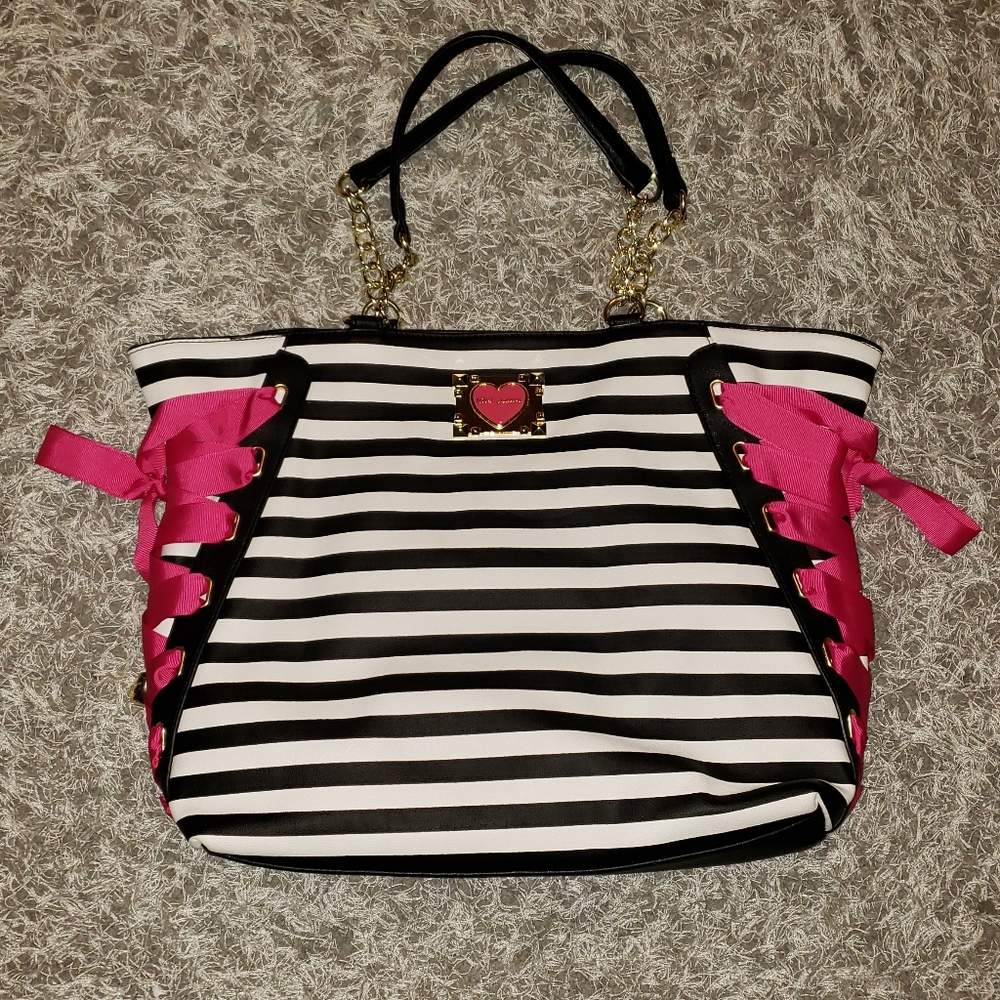 Betsey Johnson Black/Fuschia/White Purse